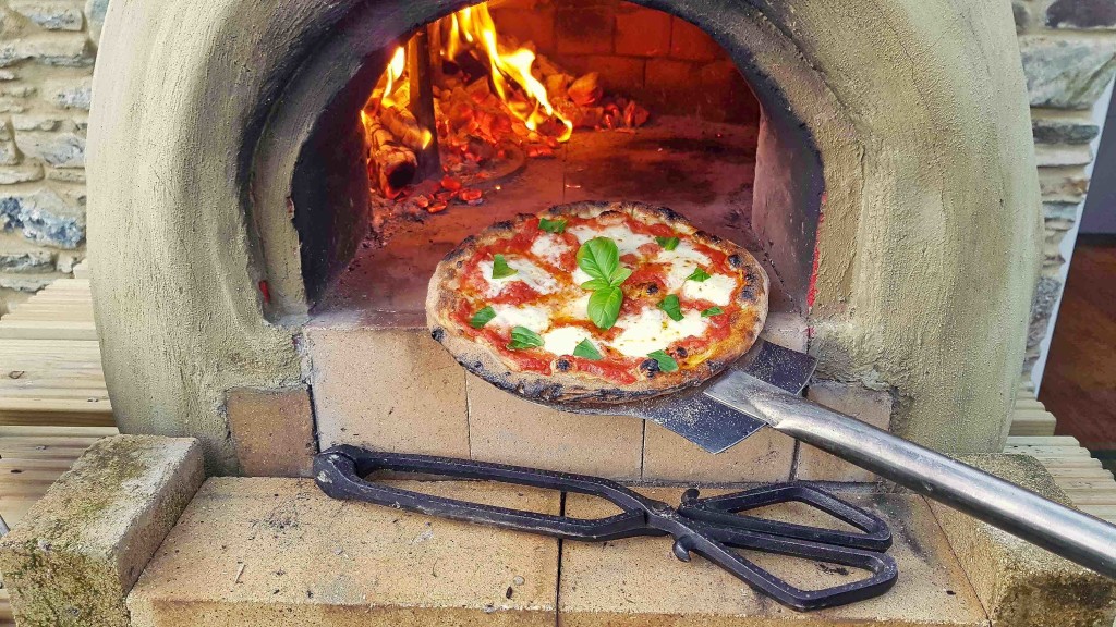 1a Pizza Napolitana_HDR